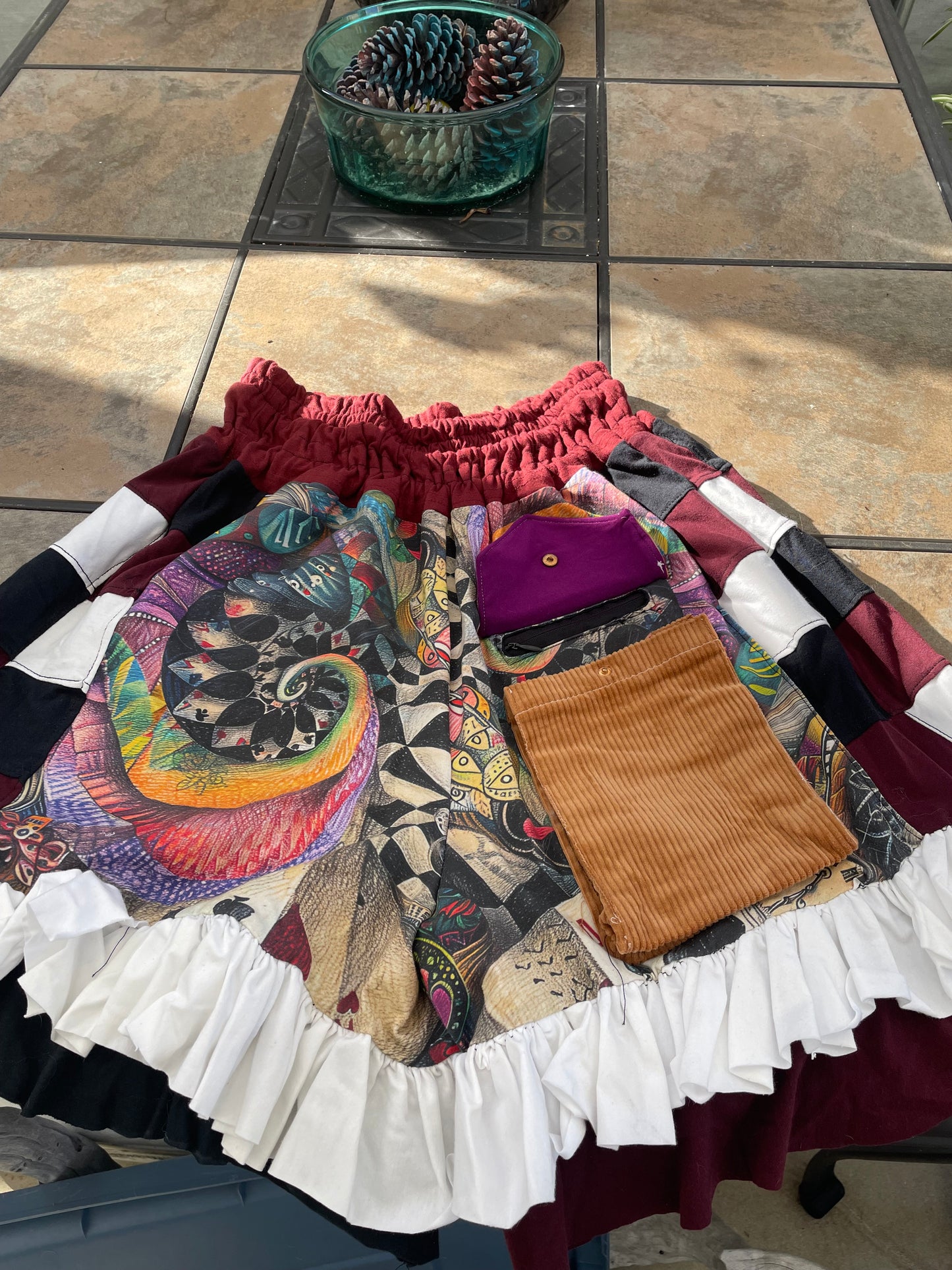 Ace of spades jester shorts up to XL