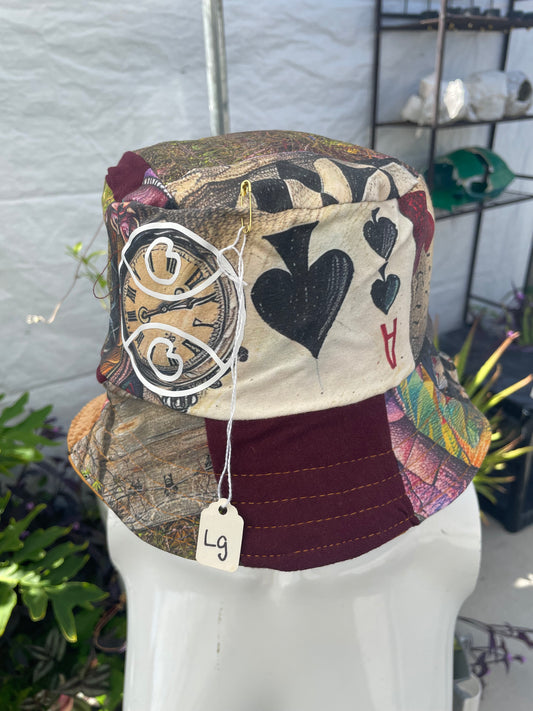 22.5’ large bucket hat