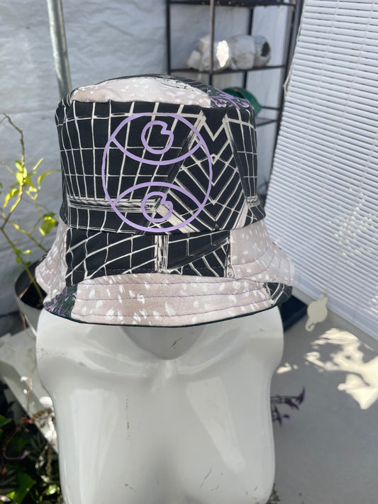 21’ bucket hat