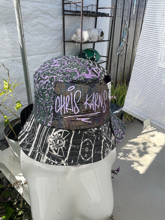 21’ bucket hat