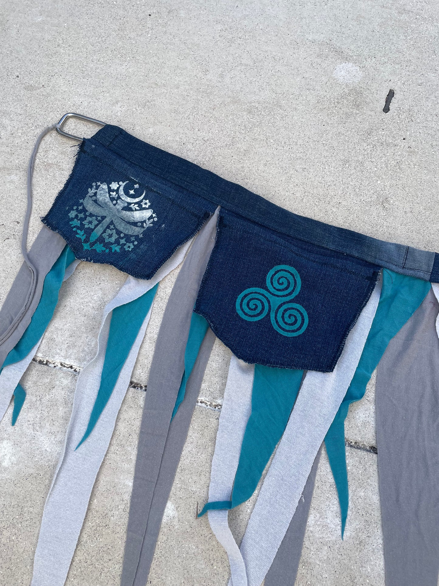 Sacred girls sparkle ZD skirt wrap