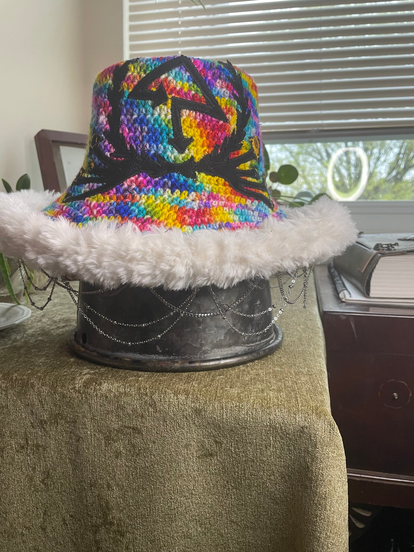 Chain Hat