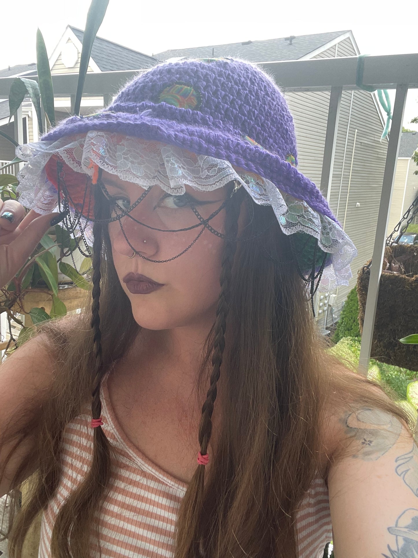 chandelier chain hat (includes mushroom lace option)